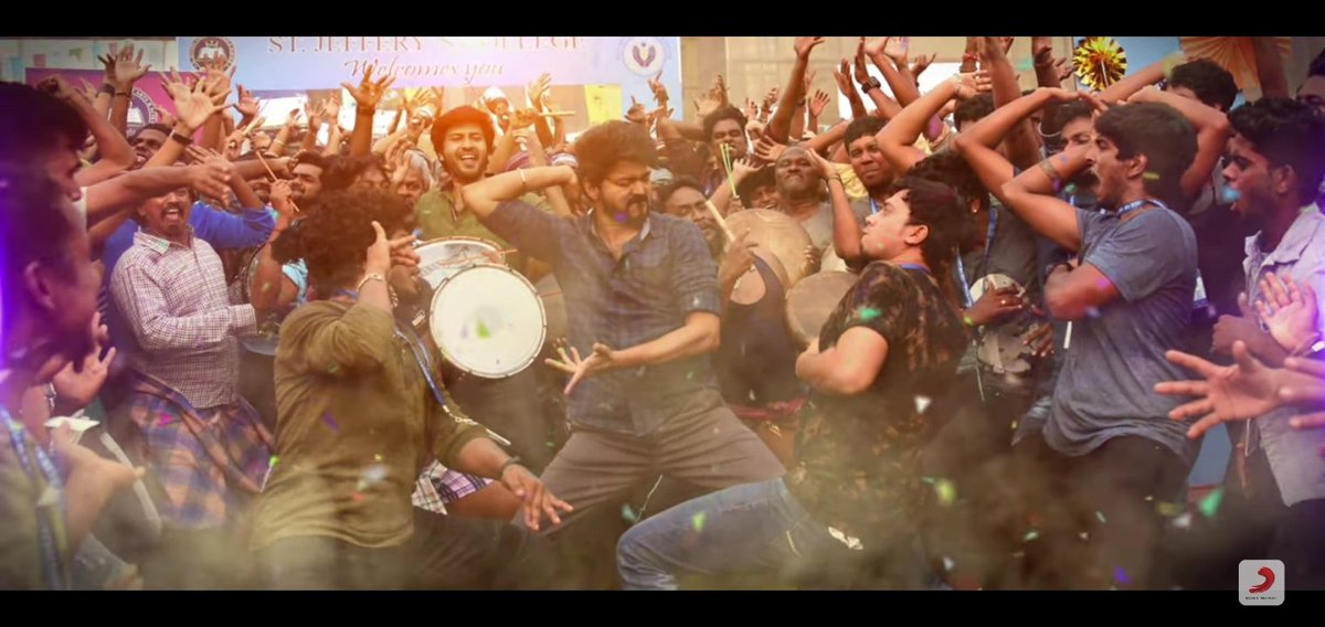 vithusika11's tweet photo. Thalaivar verithanam thalapathy geththu
#VathiComing
#Master 
#MasterSecondSingle 
#thalapathystyle #thalapathyverithanam #Thalapathymass thalapathy veri ponnu da naan 
Thalapathy thalaiva I'm waiting for your movie thalaivaa 
I love you vijay anna 
🤪🙈😍😘❤
@actorvijay https://t.co/i3V6r4f3de
