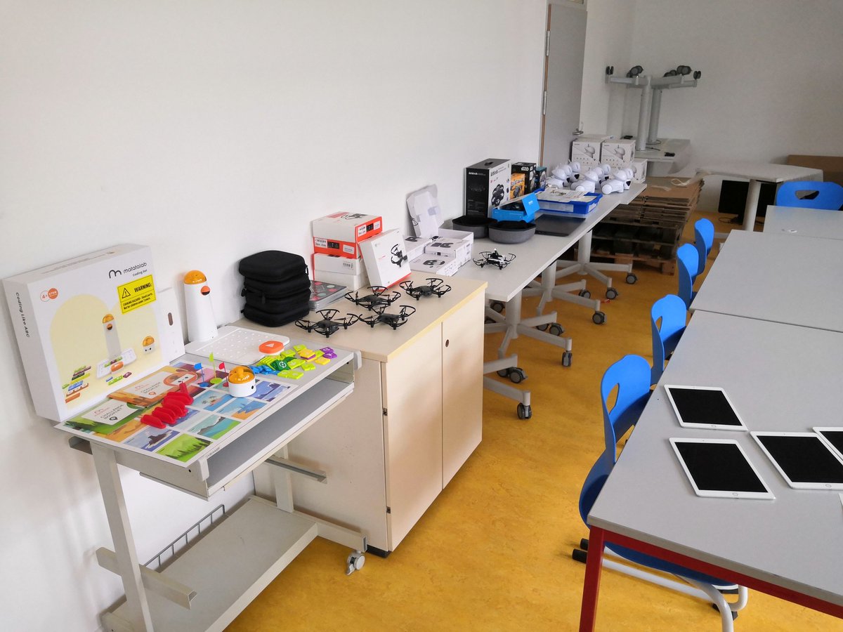 Fortbildung zu Robotern und Drohnen