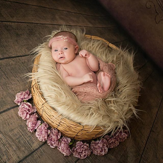 #newbornespaña #newborn #newbornphotography #reciennacido #inspiredbycolour #newbornphotographer #maternity #bebe #embarazo #fotografianewborn #sesionnewborn #babyphotography #newbornbaby #atrezonewborn #sesionesfotograficas #instababy #best_pictures_of_… ift.tt/39GbHVb