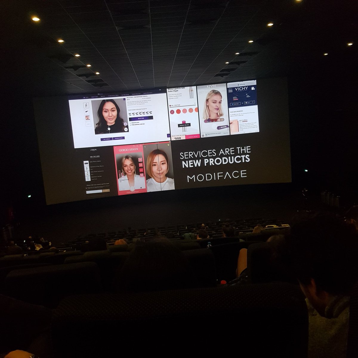 malchasian's tweet photo. "Never consider yourself an expert, always keep learning and learning." Deze quote is mij bijgebleven bij de presentatie over L'oréal door François Simon. De technologie blijft maar evolueren! Al eens de MODIFACE geprobeerd? #markethappening #VIVES https://t.co/Et4kAtGYlz