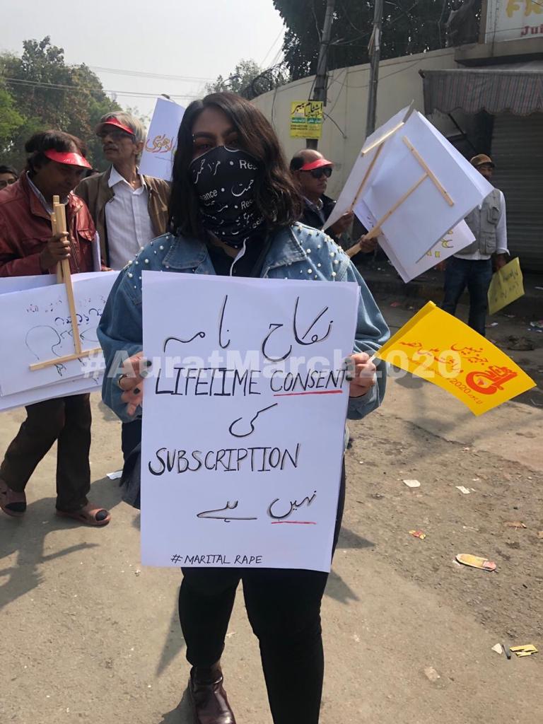 AuratMarch's tweet photo. https://t.co/Mfg72xN2Tw