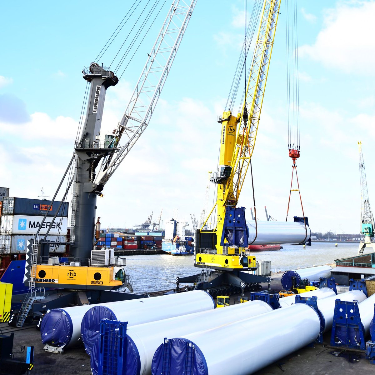 RHB Stevedoring Rotterdam (@rhbstevedoring) on Twitter photo Second mobile harbour shore crane for <a href="/RHBStevedoring/">RHB Stevedoring Rotterdam</a> & Warehousing Rotterdam. Quicker handling of advanced #projectcargo and #heavylift cargo. Read more at our website rhb.nl/en/presentatio… pic; portpictures.nl
#stevedoring #portofrotterdam #breakbulk #Tandemlift Second mobile harbour shore crane for <a href="/RHBStevedoring/">RHB Stevedoring Rotterdam</a> & Warehousing Rotterdam. Quicker handling of advanced #projectcargo and #heavylift cargo. Read more at our website rhb.nl/en/presentatio… pic; portpictures.nl
#stevedoring #portofrotterdam #breakbulk #Tandemlift