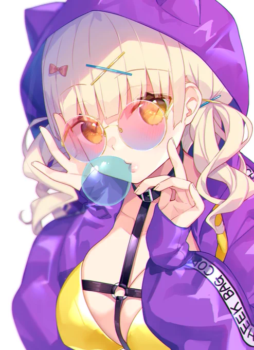 見つめる先は 