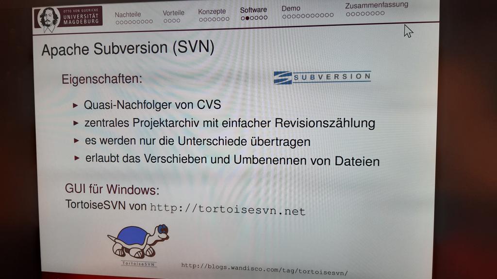LehrstuhlEMV's tweet image. Damit das Programmieren an der @SenseBox_De leichter fällt, bekamen unsere Schülerpraktikanten vom @wvsg_magdeburg heute erst mal eine kurze Einführung in das Versionskontrollsystem #ApacheSubversion.
Warum #SVN & nicht #git? Zum Radfahren-Lernen braucht man auch kein Rennrad.😉