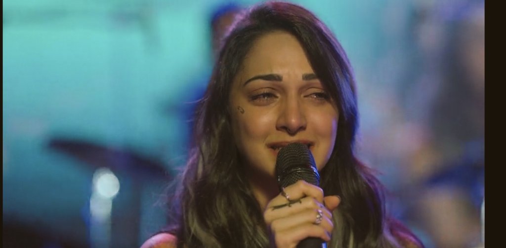 Zabikd3's tweet photo. #Guilty Outstanding Performance by @advani_kiara mind blowing twists &amp; turns till the end &amp; revealing the darker side of high class groups. #GuiltyReview 5/5 https://t.co/wZpdJw0C57