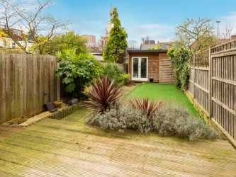 Goodfellows tweet media