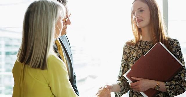 Just six companies in the FTSE 100 have female CEOs | ow.ly/VfAa30qnJYv
<a href="/LondonLovesBiz/">LondonLovesBusiness</a> <a href="/AshleyKateUK/">AshleyKateUK</a> <a href="/FinanceJobsHQ/">FinanceJobsHQ</a>