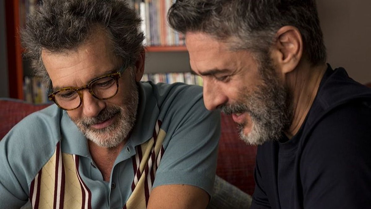 RTVE_Com's tweet photo. 👏👏👏#DoloryGloria y @estoyvivo_tve triunfan en los #29PremiosUA 

🤩 🔝 Julieta Serrano, Asier Etxeandía, Leonardo Sbaraglia, Belén Cuesta, Alejo Sauras y Goizalde Nuñez 🏆

👉https://t.co/8gMcfG13uO @uniondeactores https://t.co/dbqdB5NUJK