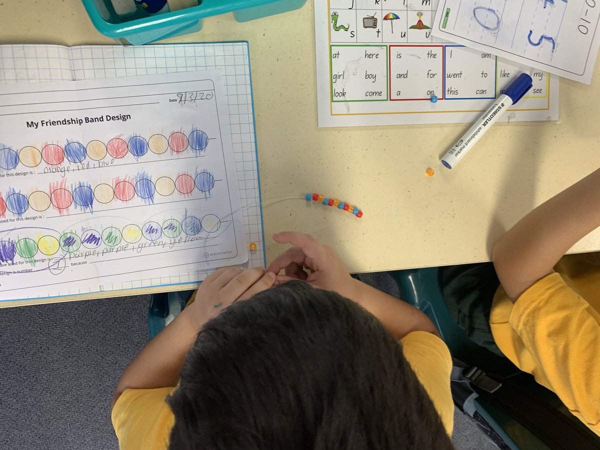 Cassandra Kallu (@cassandrakallu) on Twitter photo Ss created different coloured patterns using 2 or 3 colours and arranged them how they liked.
They planned then created their own ‘1K Friendship Bracelet’.
<a href="/TeachStarter/">TeachStarter.com</a> <a href="/FairWestPS/">Fairfield West PS</a> <a href="/Genelle029/">Genelle Petruszenko</a> #finemotor Ss created different coloured patterns using 2 or 3 colours and arranged them how they liked.
They planned then created their own ‘1K Friendship Bracelet’.
<a href="/TeachStarter/">TeachStarter.com</a> <a href="/FairWestPS/">Fairfield West PS</a> <a href="/Genelle029/">Genelle Petruszenko</a> #finemotor