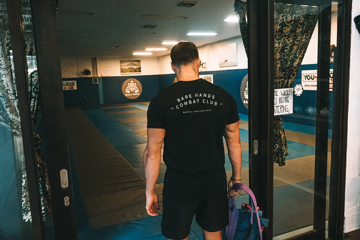 The Everyday Combat drop will be back in stock this week. Keep an eye on the website ready for it to go live! All available on the site soon: barehands.co