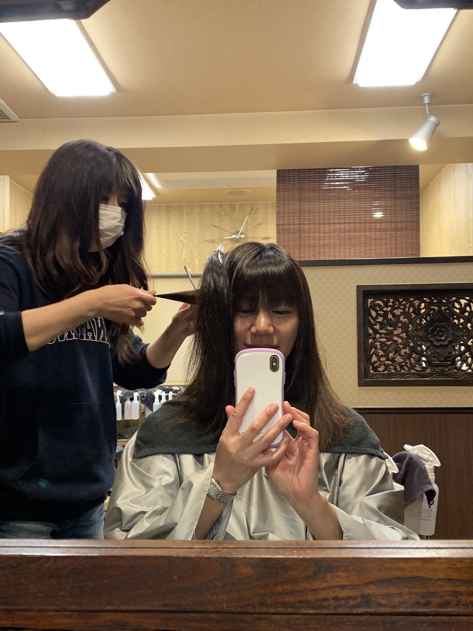 立野のぶ子 友理の中の人 髪の毛が艶々になるって本当にもの凄くものすごーく嬉しくて ああ やっぱりココに来て良かったなって思うんだよね 性格が髪のクセに出るから ってことで今日は縮毛矯正してもらいました からの この艶よ ありがとー