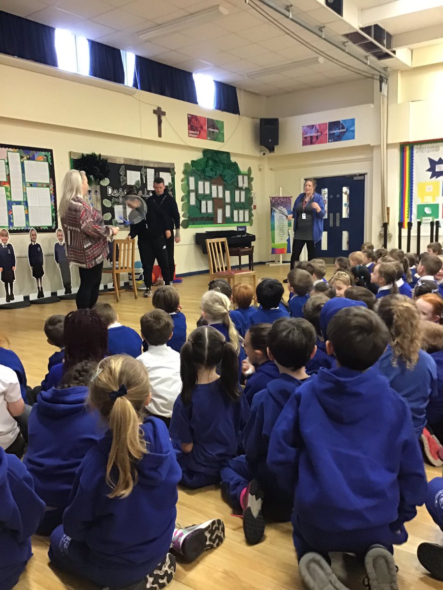 muchwooltony2's tweet photo. Thank you to @EWLTC for our tennis masterclass this morning! #muchwooltonpe #tennissuperstars @muchwooltonY1 https://t.co/MyaSD6pJnV