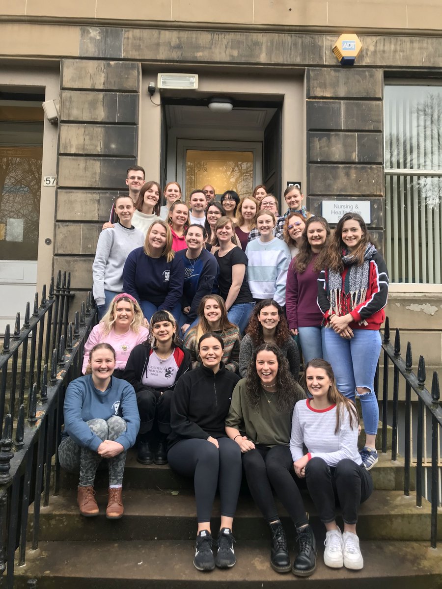 UofGNurse's tweet photo. Happy faces, our senior BN students yesterday as they reached their final taught session for this year! Good luck to you all! #proud @UofGlasgow UofGlasgow @UofGMVLS @UofGMedSchoolAS 👍😀 https://t.co/d2svAUXDgW