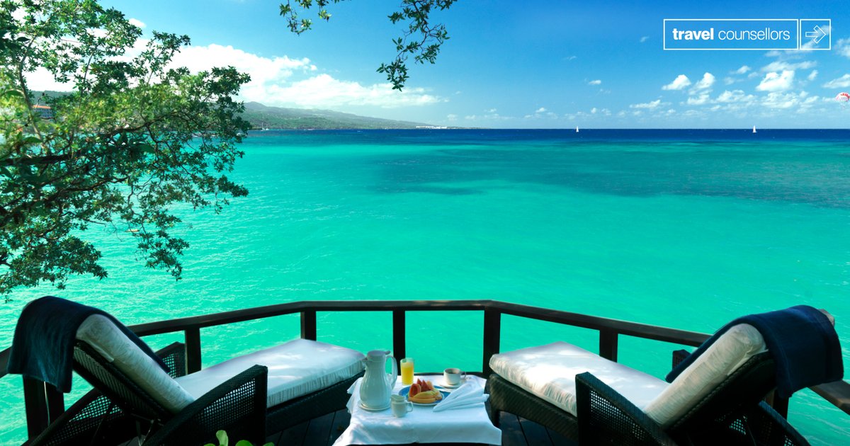 ClareLockettTC's tweet photo. Is it just us or would anyone else love to be here away from all the madness? Give us a like or comment if you do! 🙋‍♀️🙋‍♂️☀️🏖 https://t.co/KemsDXAkts