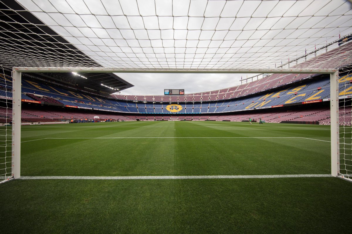FCBarcelona_es's tweet photo. [ÚLTIMA HORA] ❗

El partido de Liga de Campeones previsto para el miércoles 18 de marzo entre el FC Barcelona y el Nápoles se disputará en el Camp Nou a puerta cerrada. https://t.co/uz2y8liIsg