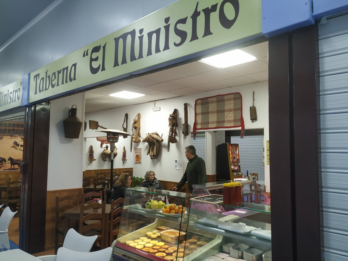 MercadodeRonda's tweet photo. ¡Disfruta del #MercadodeRonda! Cada día en la Taberna 'El Ministro' podrás comer su Menú del Día o saborear diferentes tapas elaboradas con productos del #Mercado. 

📲 https://t.co/t2e6UXhoK2

@EconomiaAnd · @comercioAND · @CCAndalucia · @digitaliza_mdo1 · @Camara_Malaga https://t.co/AfFcrK790e