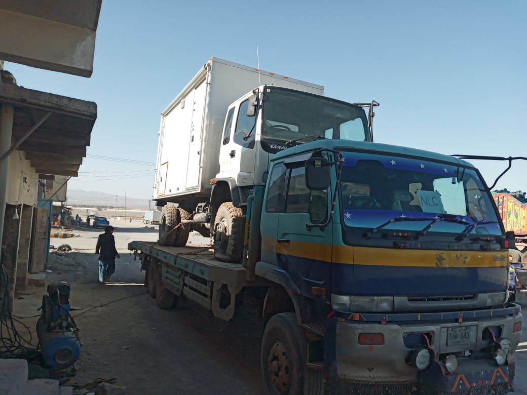 Info_Balochistn's tweet photo. #Federal Government sent  #PSL_3 mobile lab to border town Taftan in order to help out officials for screening &amp; diagnosing #COVID19, @aliraza_rind https://t.co/UCWK3bXwoU