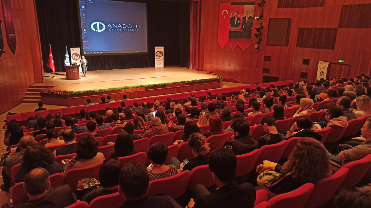 AUANASAM's tweet photo. ANASAM Söyleşileri’nin beşincisi olan “GÜNCEL GELİŞMELER IŞIĞINDA MEDENİYETLER ÇATIŞMASI TEZİNİN YENİDEN DEĞERLENDİRİLMESİ“ adlı söyleşimiz, konuğumuz Dr. Murat YILMAZ’ın sunumuyla gerçekleştirildi.
@ProfDrComakli
@myilmaz_67
@Anadolu_Univ
#Anadoluüniversitesi
#ANASAM https://t.co/meuDIQJR1k