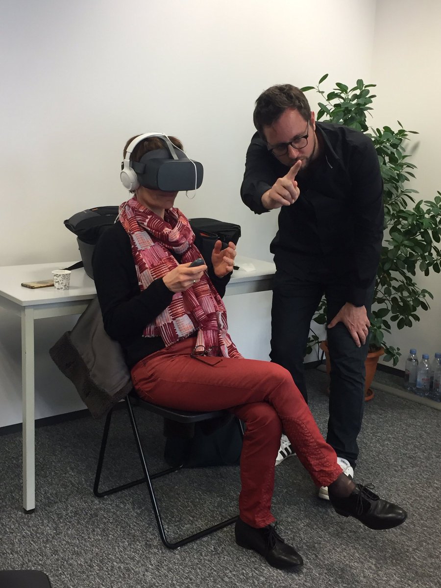 EdtechLyon's tweet photo. Après une matinale studieuse, place à l’expérience  #formation #vr #edtech https://t.co/kCijzNMCzg