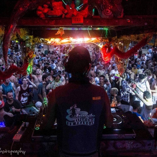 CafeKite's tweet photo. It's happening. Top international 'house sensationโ American DJ Jourdan Bordes will spin at #WildCollective 2020 Kalpitiya Apr 3 - 5 https://t.co/ExHZ3Mo7xF
#music #festival #Kalpitiya #DJ #HouseParty #lka https://t.co/BOixyAnuQn