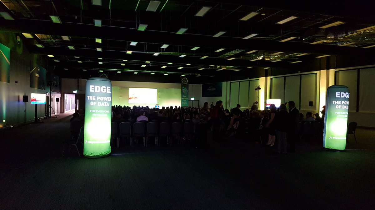 And the #EDGEConf2020 begins!

Great to see so many familiar faces but also new ones too