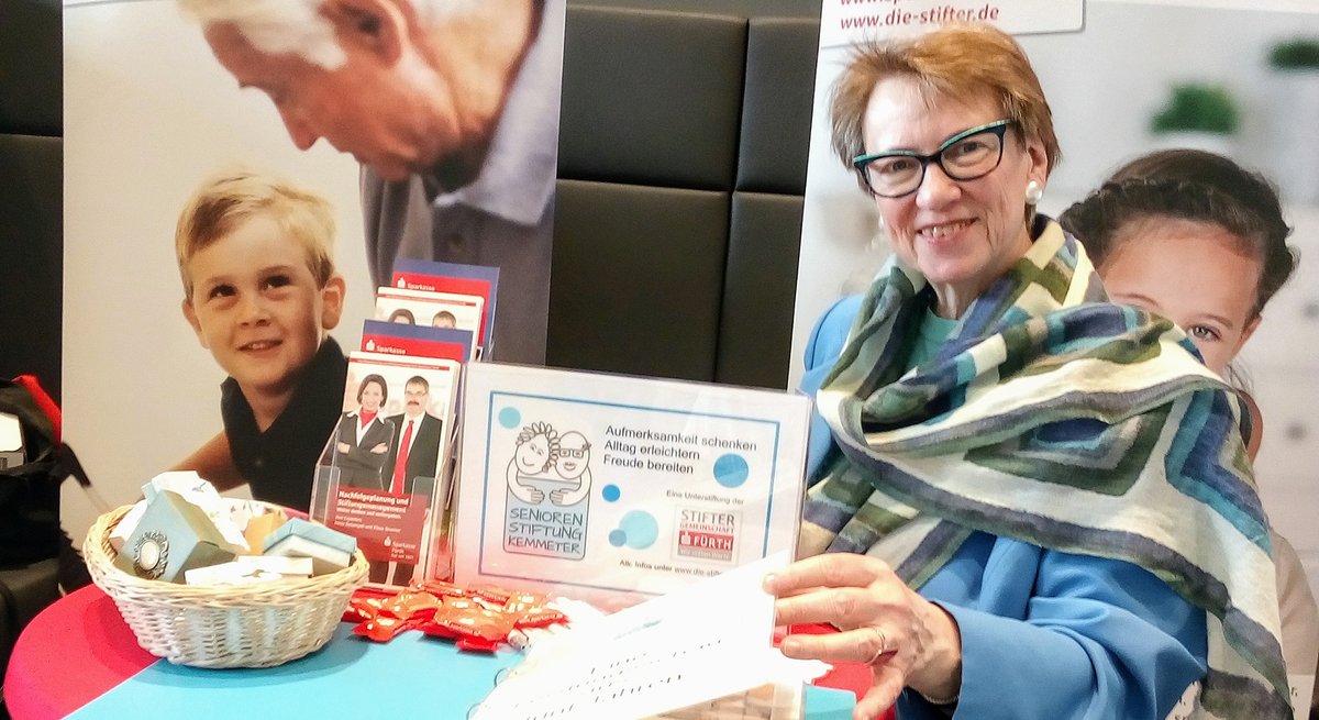 DieStifter's tweet photo. Gesundheitsmesse im Sportpark Ronhof | Thomas Sommer

Wir bedanken uns für die vielen Besucher und die tollen Gespräche auf der Gesundheitsmesse am letzten Wochenende.🤗

https://t.co/LssK0Eg4gv
#Stiftergemeinschaft #Fürth #Gesundheitsmesse #Ronhof #Sportpark #Kemmeter #Stiftung https://t.co/blIw5sYd4D
