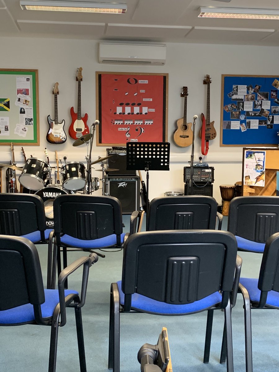 DLSjsy's tweet photo. #DLSMusic #DLSExcellenceWithinReach Anticipation building in our House Music Competition #DLSHappy https://t.co/buPb4MYooY