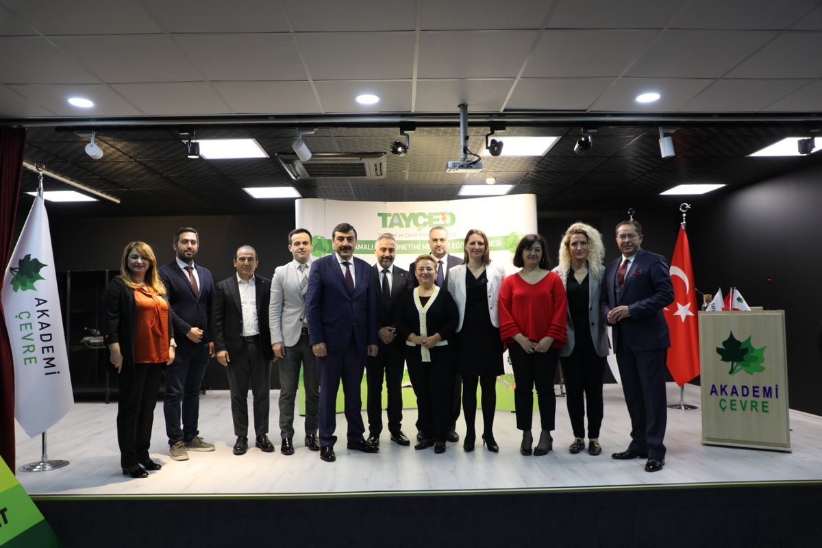 gtucevre's tweet photo. Tüm Atık ve Çevre Yönetimi Derneği (TAYÇED) tarafından düzenlenen "Uygulamalı Atık Yönetimi ve Mesleki Eğitim Projesi " 07.03.2020 tarihinde bölümümüz öğretim üyeleri Prof. Dr. Nihal Bektaş ve Dr. Öğretim Üyesi İlker Akmırza'nın da katıldığı  törenle  start aldı. 
#TAYÇED https://t.co/FjUhdjCscR