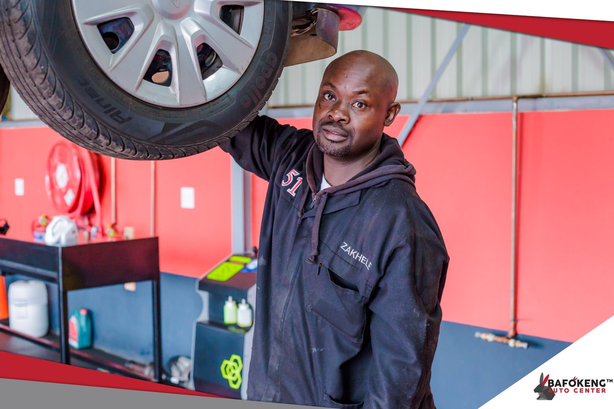 Mutla_Holdings's tweet photo. #MeetTheTeam Zakhele is a Technician at @BafokengAuto, he takes care of your car's while you wait.

Book an appointment 084 964 5555 for your service. https://t.co/1KSsIhmvBq