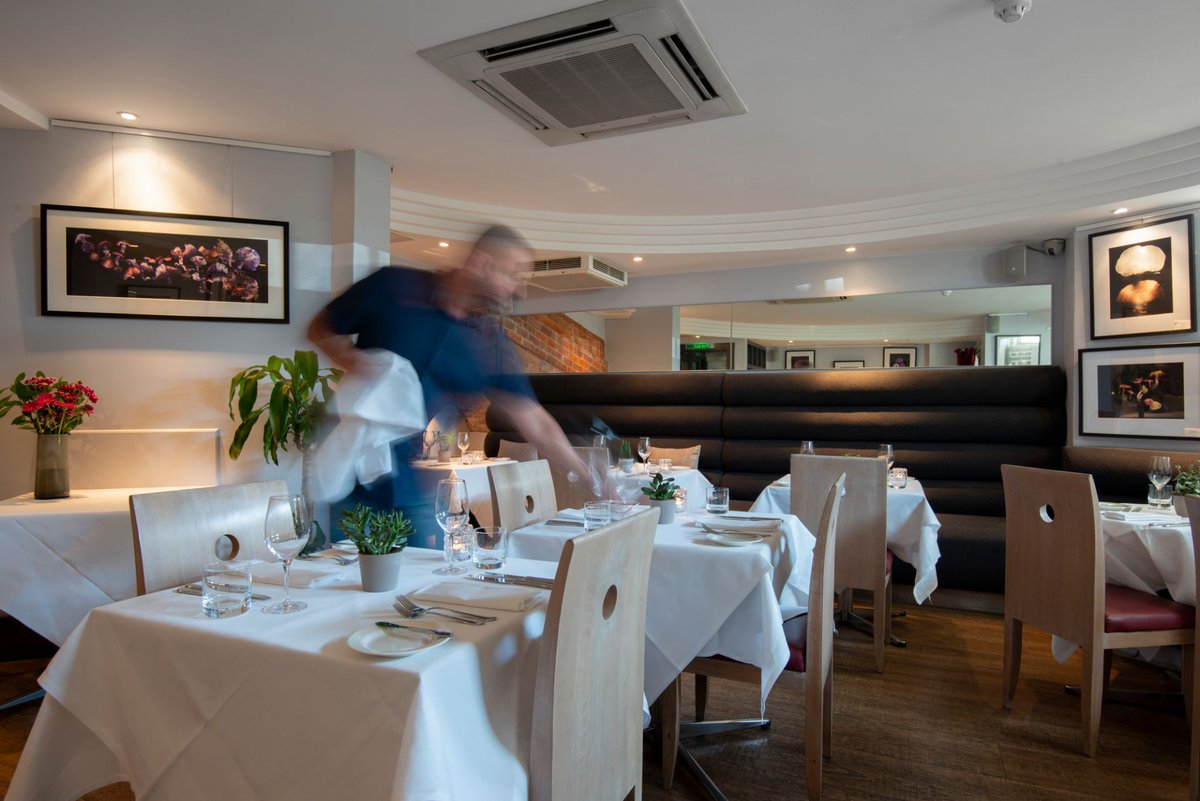 ResBrightonJobs's tweet photo. Their excellent customer service is the key which unlocks the ultimate experience at Drakes and RB Jobs are proud to be partnering with this award winning boutique hotel and restaurant #RBJobs #DrakesBrighton #EatBrighton
https://t.co/Udi9EcLIfy https://t.co/yRVPpqpa5g