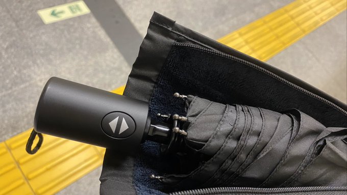折れないかつスタイリッシュ 大手コンビニ3社の折りたたみ傘を徹底比較 Rootsnote