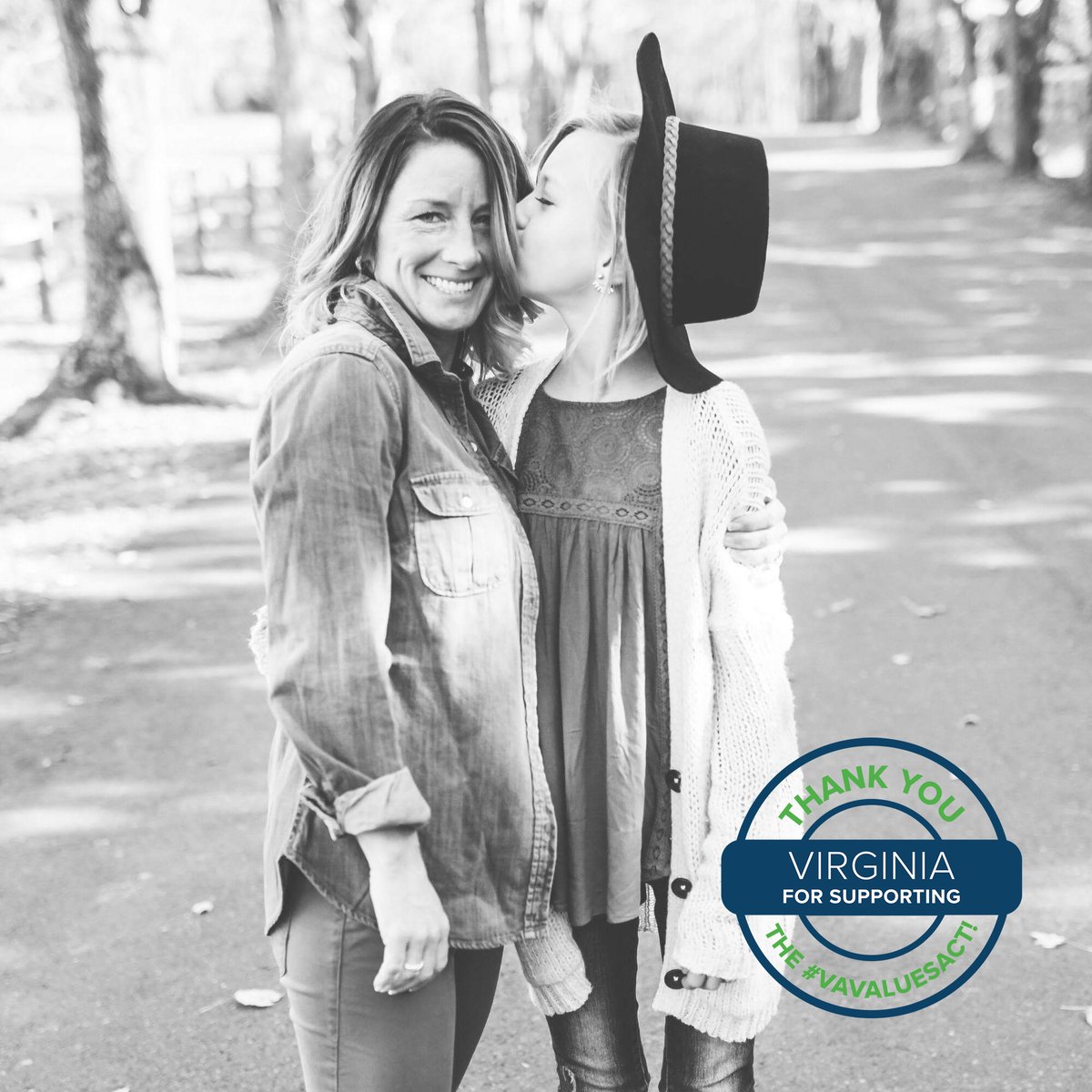 EqualityVA's tweet image. Some of our fiercest advocates have been parents of LGBTQ children. That’s what drew Amy Saunders into our movement for #LGBTQequality, first locally in #StaffordVA &amp;amp; then statewide for passage of the #VAValuesAct. Read her story: bit.ly/335Yd2w #ThankYouVA @GovernorVA