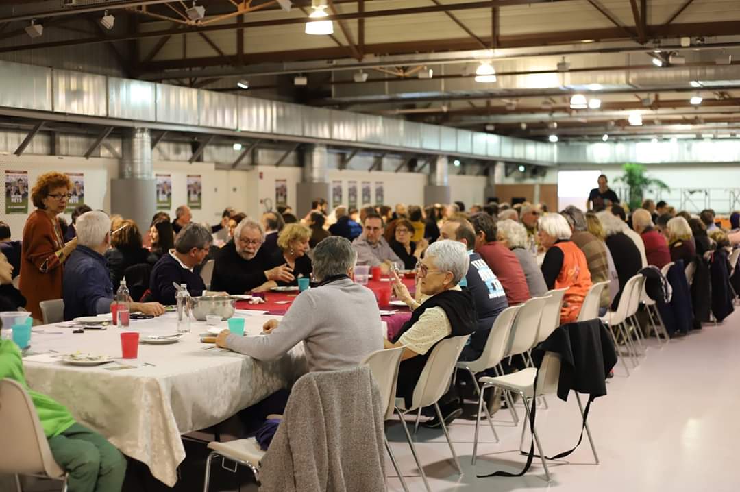CollectifCitoy3's tweet photo. Retour en images sur notre banquet républicain, samedi 7 mars à la Filature.
Merci à toutes et tous pour cette belle soirée de partages ! 

#Municipales2020 J-5
#AgirEnsemble
#IcietMaintenant https://t.co/eTABhlqwDk