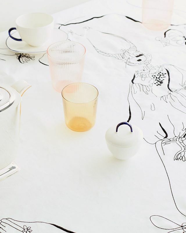 The perfect table, featuring our Cobalt teacups and sugar bowl with the most beautiful @gilesdeacon_ x @peterreedint hand-embroidered linen tablecloth all at @matchesfashion ift.tt/2wJwvMW