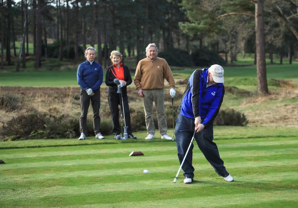 GlobalGolf4Cancer tweet media