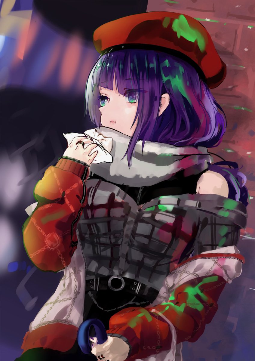 肉まんを食べる田中摩美々 