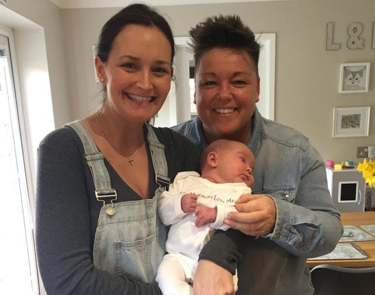 DIVAmagazine's tweet photo. BLOG: #WhichOneIsMummy on flying solo with baby number four (aka, when the #paternity leave is over…) 🛩️🛩️🛩️ #parenting #lgbtparenting https://t.co/XrgiqLNv1q https://t.co/cMnEsfFUZ3