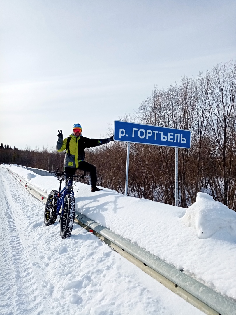 sarmabikes's tweet photo. Some snow and couple of Sarma Foka to you. ;-) Thanks to Alexander Batasov for the photos.

#sarmabikes #snow #winter https://t.co/VDcFNQuF3P