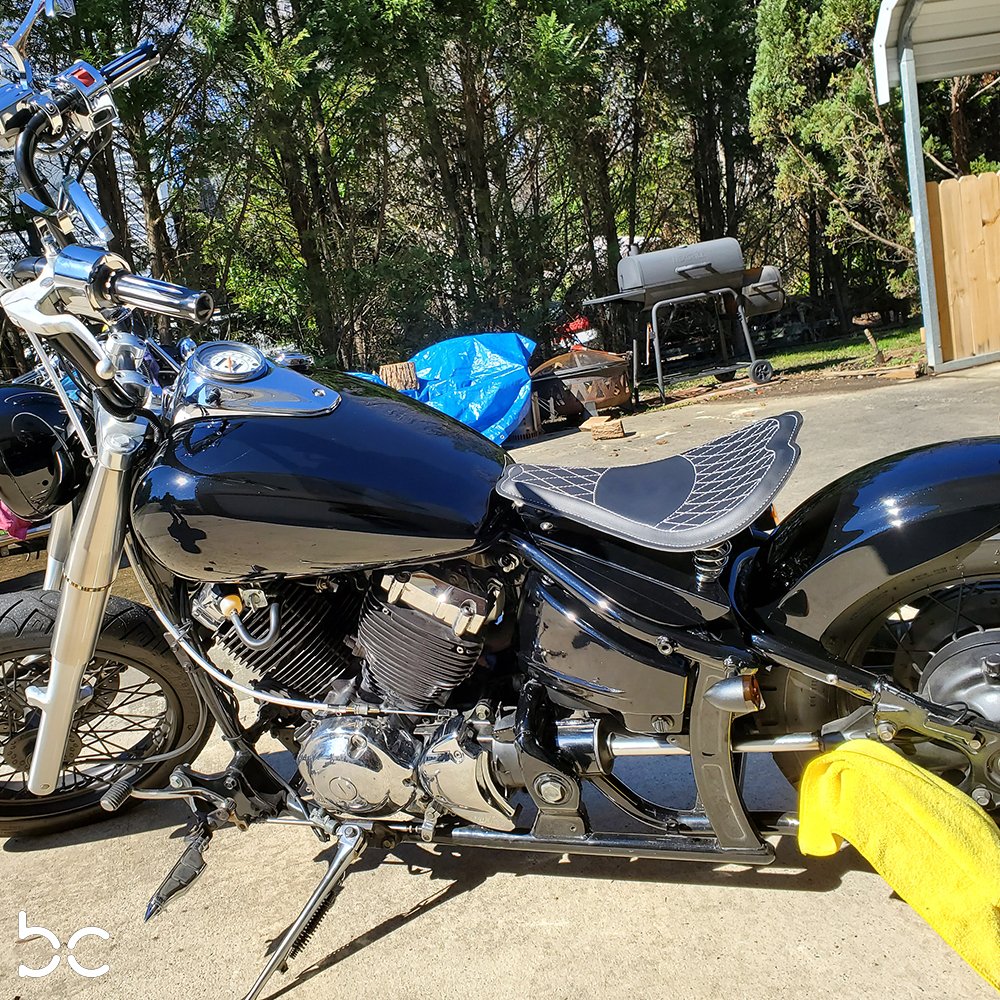 BobberCycleCOM's tweet photo. XVS650 Imperial DIAMOND seat Kit 

✨🏍 #BobberCycle  🏍✨

#harleyparts #harleyfamily #chopperlife #chopperpartsforyou #chopperporn #chopperbike #chopperstyle #chopperparts #chopperfest #motorcycleporn #motorcycleart #motorcycletravel #motorcycleshop #motorcycleculture https://t.co/OIiKJEnvUl