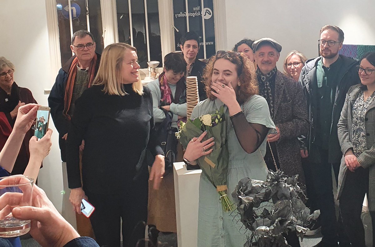 UniCreativeArts's tweet photo. Hugest congratulations to star student @DuddyNiamh who has been crowned the winner of the @newashgate Rising Stars award with her innovative jewellery designs! 🎉💫🏆#risingstars #jewellery #craft https://t.co/UWtAPfwmGN
