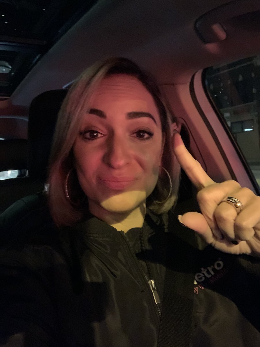 mariajimenezz4's tweet photo. Let the journey begin! On my way to meet my AMAZING team in Michigan. Can’t wait to meet you all! #letsdothis #AreYouReady #powerhoops @AlanLeser @richgarwood @JonFreier https://t.co/U3uhF6lzM9