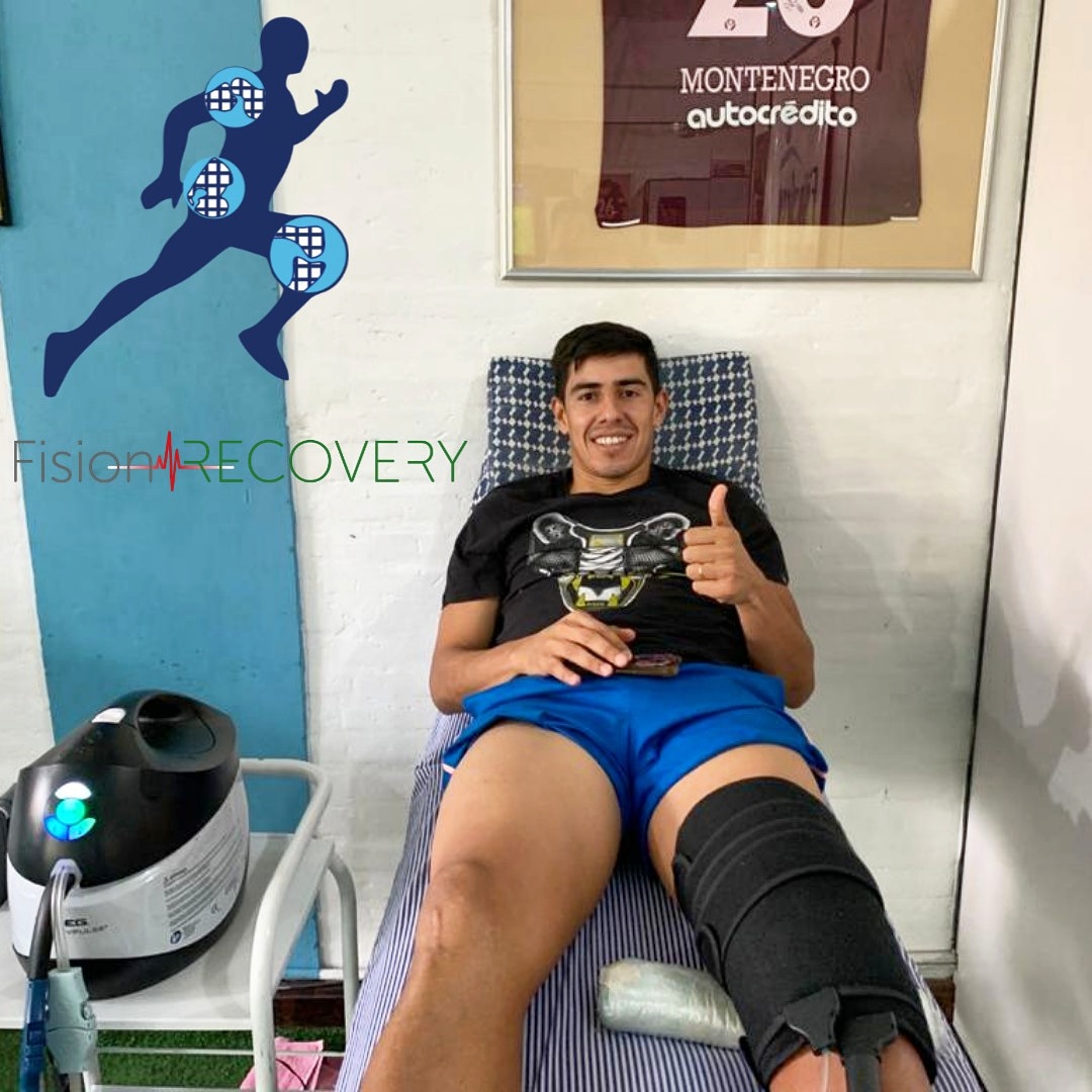 fisionrecovery's tweet photo. Mario Saldivar jugador de River Plate ⚽
Post cirugia menisectomia ☝🏻
#FisionRecovery #SentiteRenovado https://t.co/elZnSWgOJs