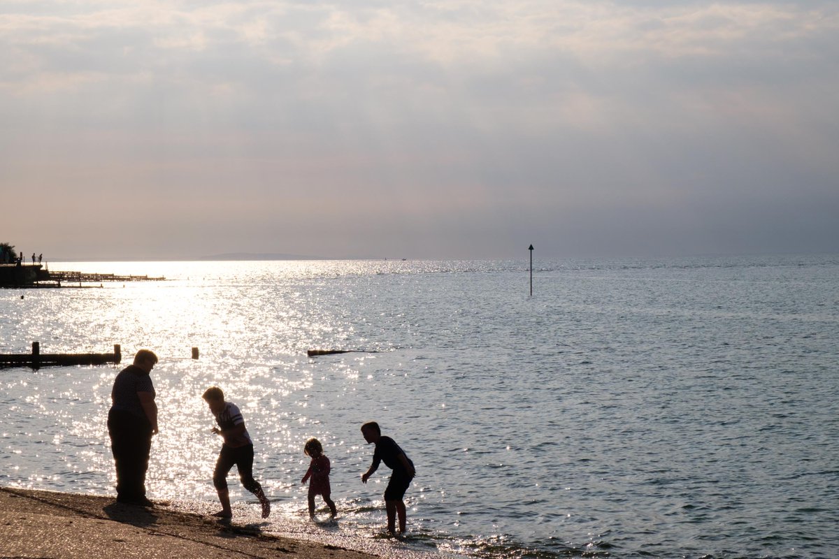 Travelling Light Club (@lostinsnaps) on Twitter photo Wet Feet (#ColwellBay, #IsleOfWight,#uk)
From the #IOW series: parlo.fr/portfolio-item…
<a href="/VisitIOW/">Visit Isle Of Wight</a> <a href="/IsleofWightGB/">Isle of Wight</a> <a href="/isleofwightuk/">Isle of Wight</a> @IsleofWightNT <a href="/real_iow/">Real Isle of Wight</a> <a href="/iowphotographs/">Isle of Wight Photos</a> <a href="/totallyiow/">Totally IOW ☀️</a> @IsleofwightCom @isle0fwightman <a href="/SHAA_IOW/">@Visit Shanklin</a> <a href="/wightlinkferry/">Wightlink Ferries</a> <a href="/RedFunnel/">John Williams</a> <a href="/styleofwightmag/">Style of Wight</a> <a href="/IWBeaconMag/">Beacon Magazine</a> Wet Feet (#ColwellBay, #IsleOfWight,#uk)
From the #IOW series: parlo.fr/portfolio-item…
<a href="/VisitIOW/">Visit Isle Of Wight</a> <a href="/IsleofWightGB/">Isle of Wight</a> <a href="/isleofwightuk/">Isle of Wight</a> @IsleofWightNT <a href="/real_iow/">Real Isle of Wight</a> <a href="/iowphotographs/">Isle of Wight Photos</a> <a href="/totallyiow/">Totally IOW ☀️</a> @IsleofwightCom @isle0fwightman <a href="/SHAA_IOW/">@Visit Shanklin</a> <a href="/wightlinkferry/">Wightlink Ferries</a> <a href="/RedFunnel/">John Williams</a> <a href="/styleofwightmag/">Style of Wight</a> <a href="/IWBeaconMag/">Beacon Magazine</a>