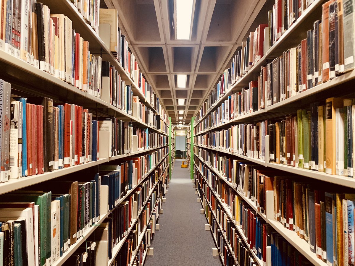 HumanitiesUCD's tweet photo. It's Study Week here at UCD! Did you know that there are 4 libraries across our UCD Belfield campus? One is named after our most famous English graduate, James Joyce. 📚 Which one is your favourite to study in? Let us know in the comments! #StudyAtUCD https://t.co/nd2069Rg4N