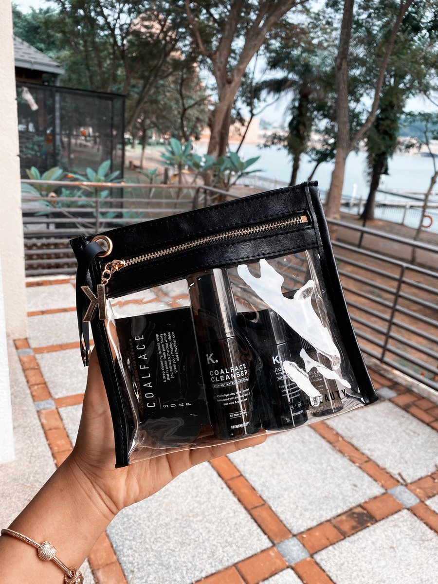 Anyways I'm sure you're all aware of this. Kayman has a trial kit that comes with all the products mentioned. Grab a trial size of all these with a cute travel bag for RM 170. Here's the pouch in action: