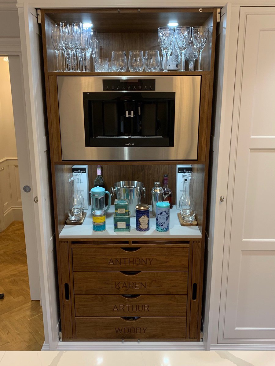 ArthurInteriors's tweet photo. Arthur Anthony Interiors - Official Stoneham Kitchen dealership in Essex and into London. 

Our recently developed show house is now open by appointment.

Essex Showroom: 15 Maldon Road, Chelmsford, CM2 7DW.

Tel: 01245 478043
E: info@arthuranthonyinteriors.com https://t.co/XlCvUd9cIA