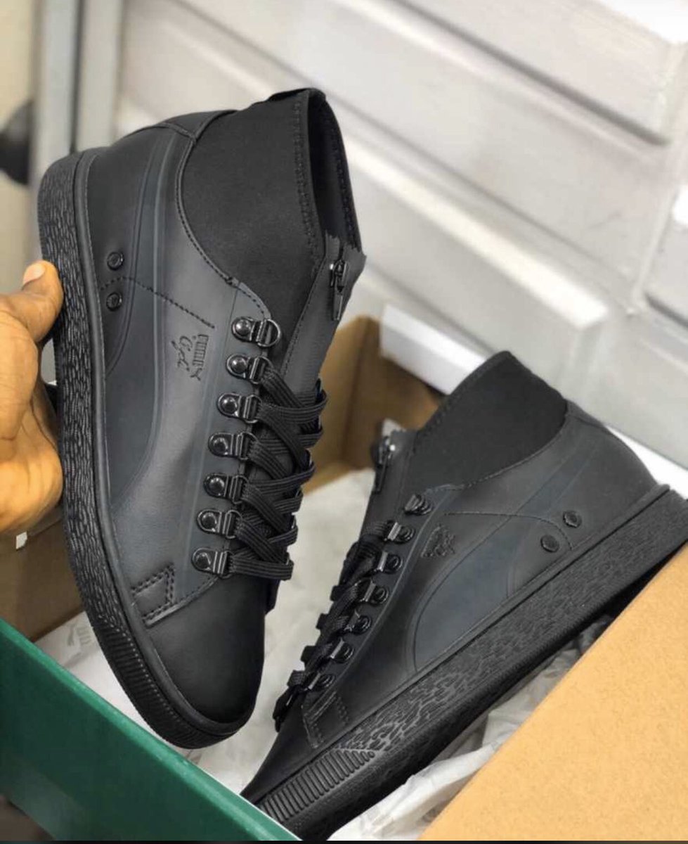 LekzieD's tweet photo. Nike SkateBoard  and others for just N21,000 only 🔊... DM https://t.co/v50mpwaxbd