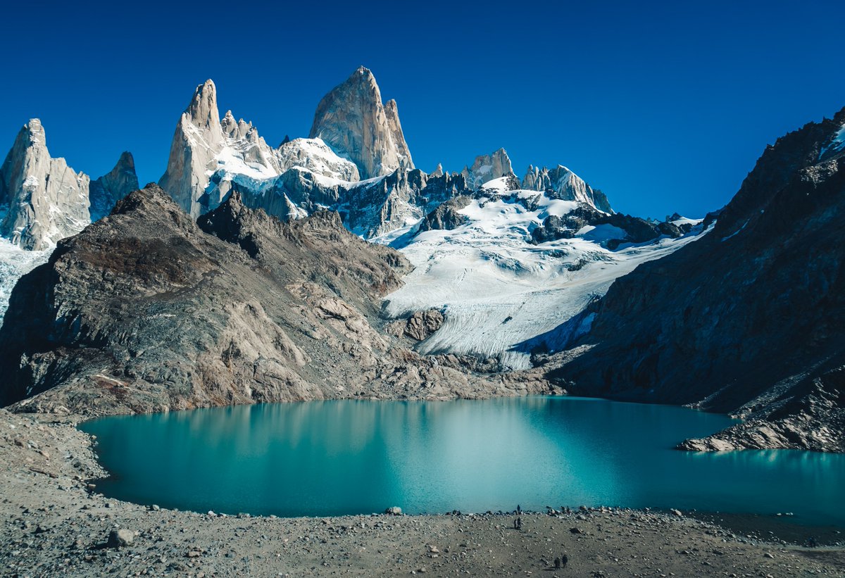 Bravo_Travel's tweet photo. 📍 Fitz Roy, Patagonia 

Beautiful Patagonia needs to go straight onto your travel bucket list! #KeepCalmTravelOn  🗺️ https://t.co/XATj0lajLE