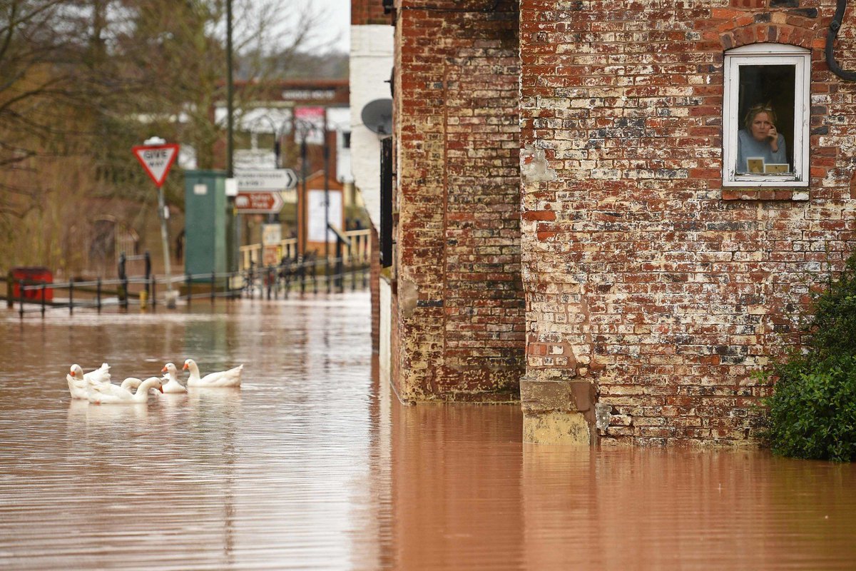 Is your home still affected by the recent floods? It can be easy to overlook the importance of electrical safety at this time, which is why we have provided you with some top tips to keep safe amidst flooding.

Check it out: buff.ly/2T0UsZ1