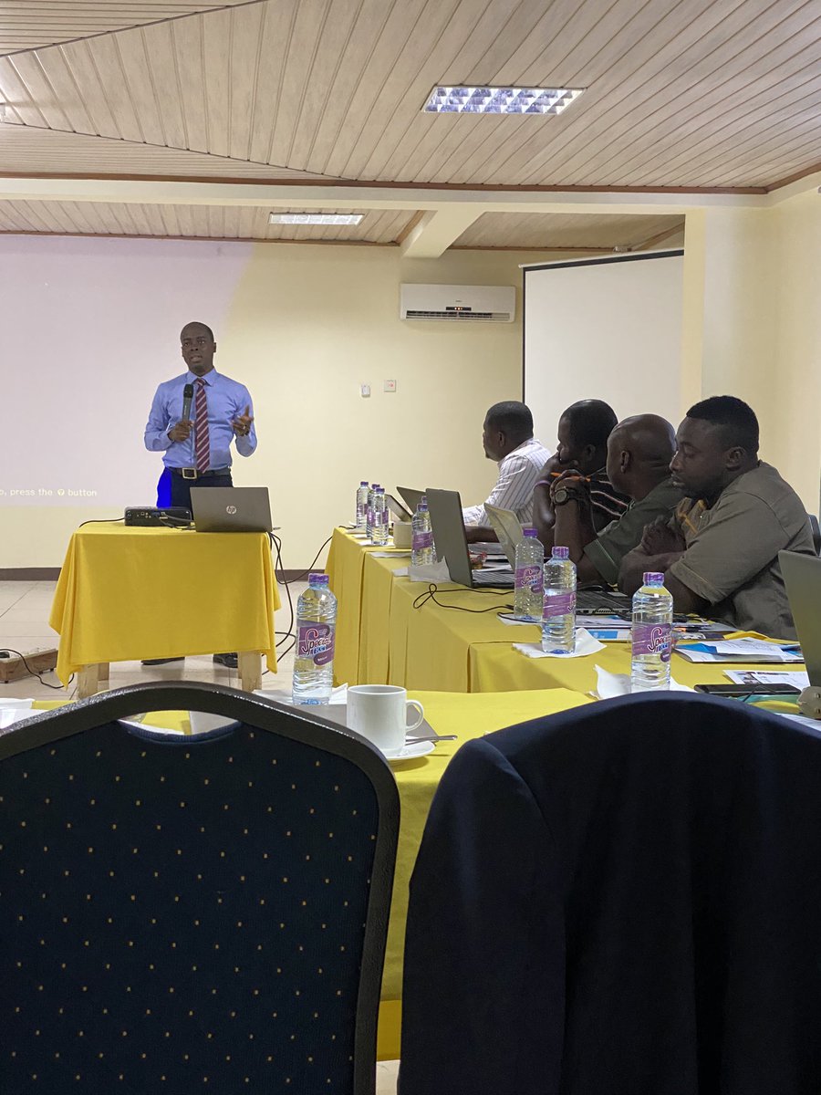 BanyeZunuo's tweet photo. Today, #SNV V4CP presents evidence from a study “Synergies and trade-offs between foreign and locally manufactured improved cookstoves in Ghana” Findings very revealing. Eg 67.3% of respondents prefer locally manufactured cookstoves. Watch out for reasons. @SNVworld @SNV_RE https://t.co/baD93aNNUQ